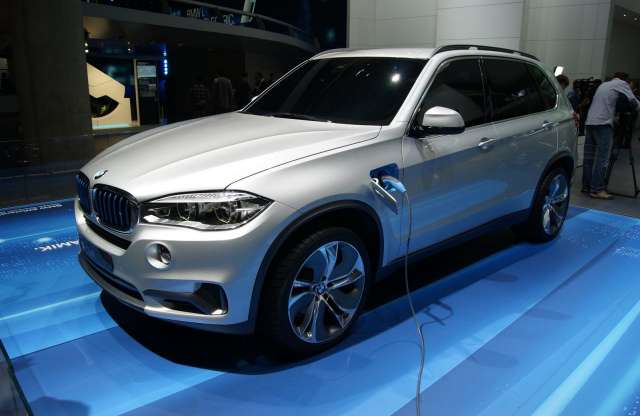 A BMW még idén kihozza az X5-ös plug-in hibridjét
