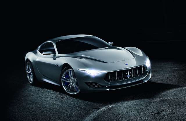 Maserati: Levante SUV, Alfieri kupé és kabrió, új GranTurismo is érkezik