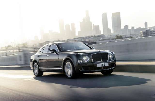 A leggyorsabb luxuslimuzin: Bentley Mulsanne Speed