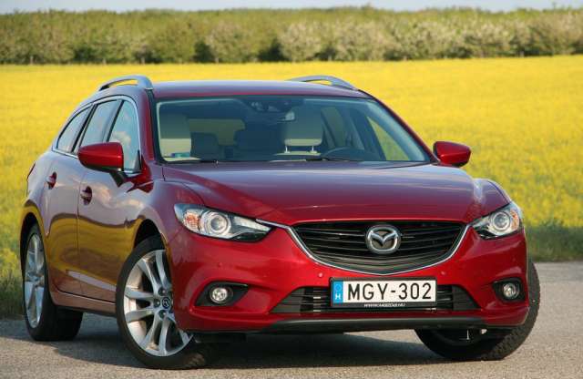 Büszke lehet eladási adataira a Mazda Motor Hungary
