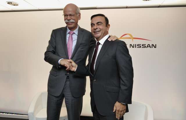Szorosabb együttműködést tervez a Mercedes és a Renault-Nissan