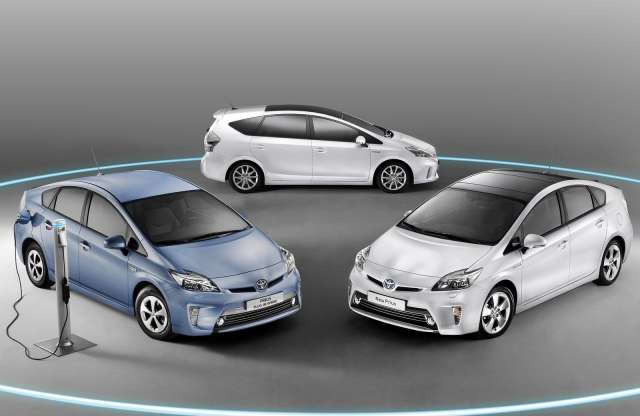 Már több mint hétmillió hibridet gyártott, és értékesített a Toyota