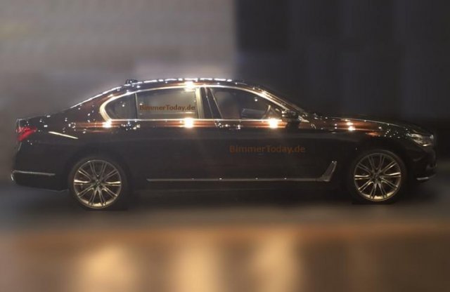 Kiszivárgott képen az új 7-es BMW, most éppen oldalnézetből