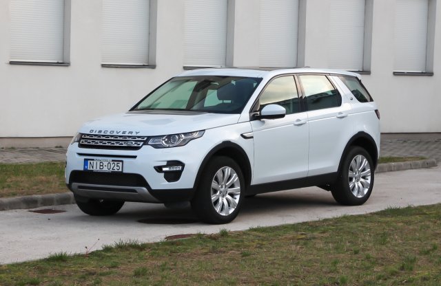 Land Rover Discovery Sport 2.0. Si4 HSE teszt