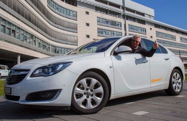Magyar gyártású motorral ért el rekordot az Opel Insignia