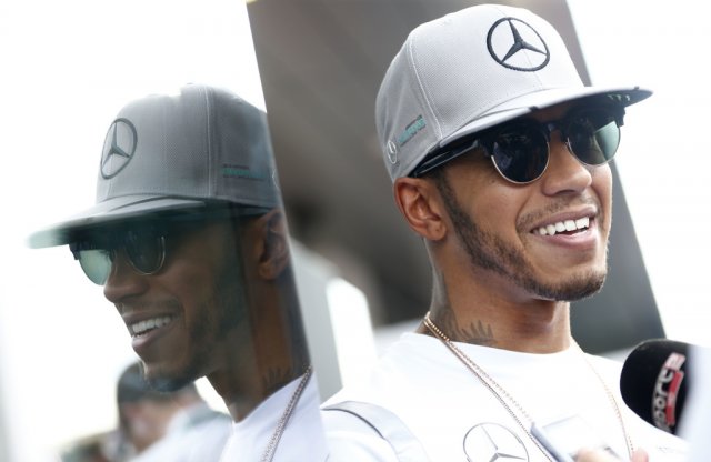 F1, Osztrák Nagydíj: Hamilton az utolsó körben jutott az élre