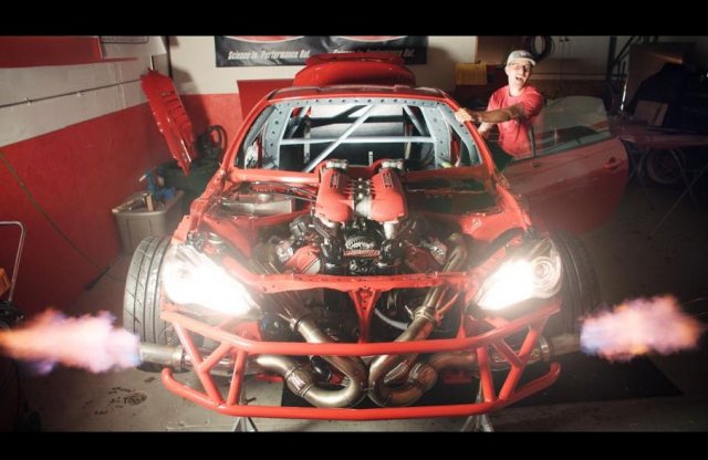 Az egyik legfurcsább motorcsere - Toyotába Ferrari
