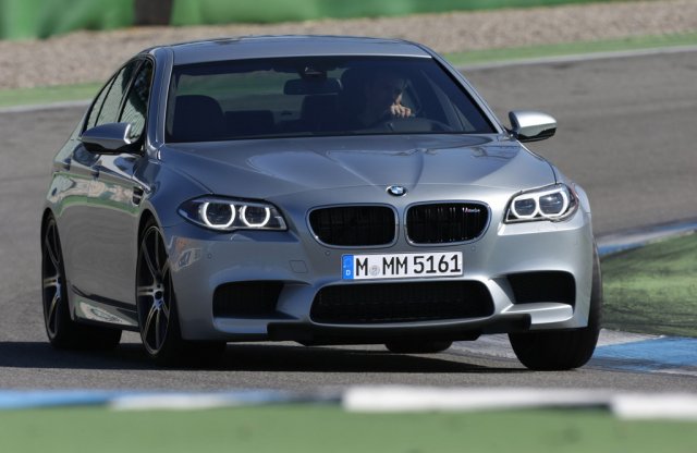 Márciusban véget ér egy korszak a BMW M5 életében