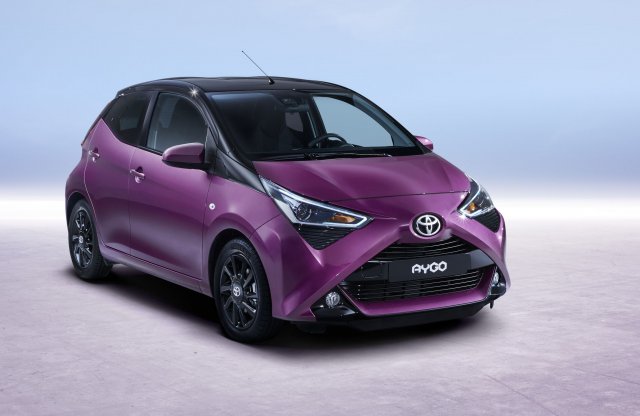 Ráncfelvarrást kapott a Toyota Aygo, jobb vezethetőséget is ígér