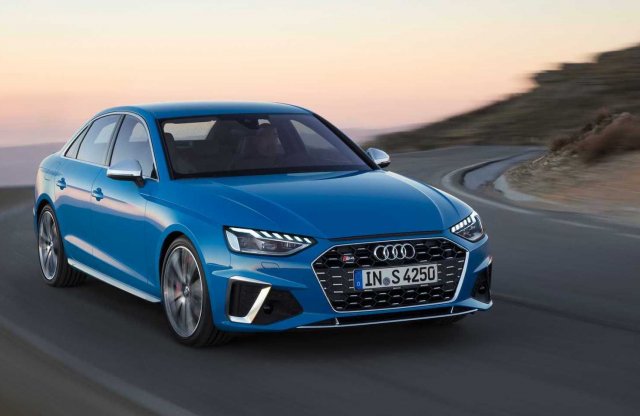 Családi vonásokat örökölt az új A4, az Audi itt is dízelmotort kínál az S4 modellekben