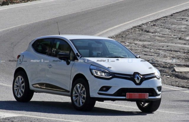 Emelt hasmagasságú Clio szabadidő-autóval bővülhet a Renault kínálata
