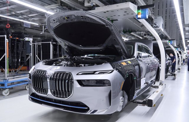 Átrendeződés a BMW modellpalettáján, legördültek az utolsó i3-as BMW-k is