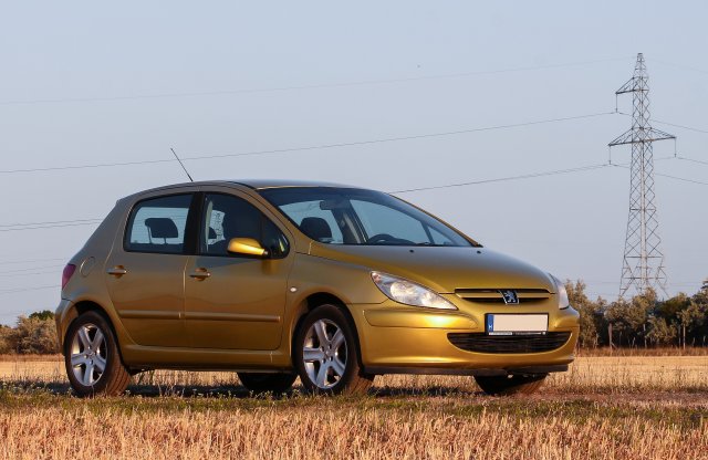 Peugeot 307 1.6, 2001 használtteszt: árbajnok a használtpiacon?