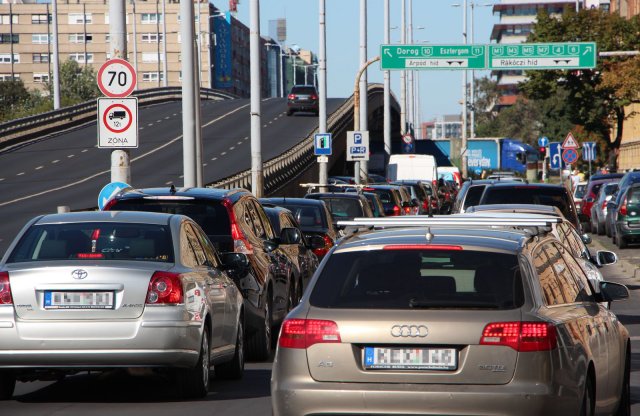 Borzasztó hely Magyarország az autótulajdonosoknak