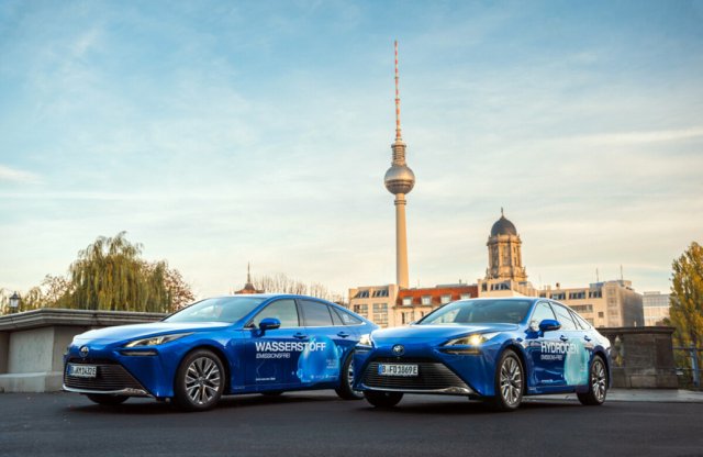 Nem kellett egy év, hogy kilométermilliomos legyen a berlini Toyota Mirai taxiflotta
