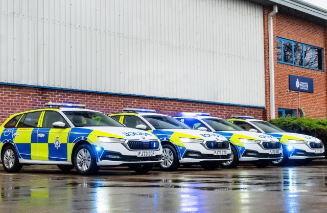 Új Škoda Octaviák és Superbek érkeznek a nottinghamshire-i rendőrségre