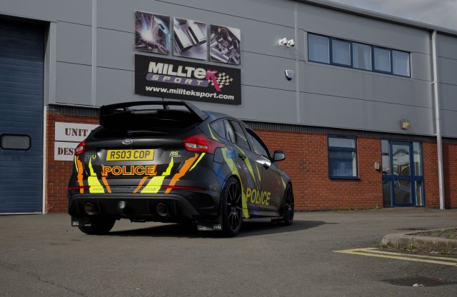 Milltek Sport kipufogórendszerrel vadították a szolgálati Ford Focus RS-t
