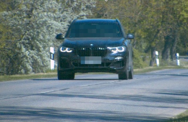 172 km/órával mértek be egy BMW-t Bács-Kiskun vármegyében