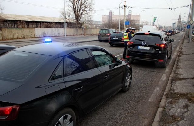Rövid idő alatt rengeteg szabálytalan autóst csíptek el a rendőrök a legutóbbi buszsáv-razzián