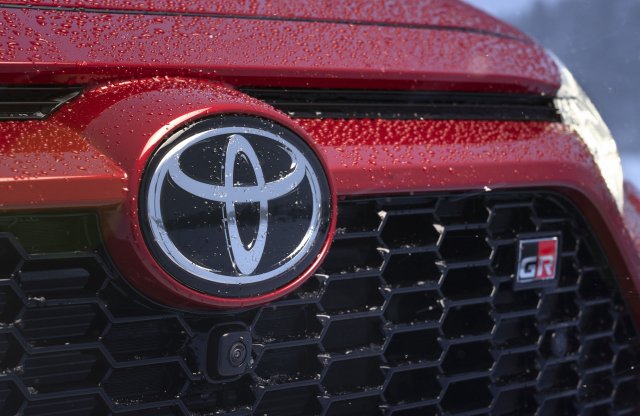 Úgy tűnik, a Toyota is beszáll a sportos szabadidő-autók piacára