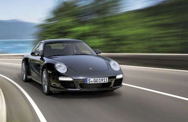 Porsche 911 Black Edition - limitált széria ingyen extrákkal