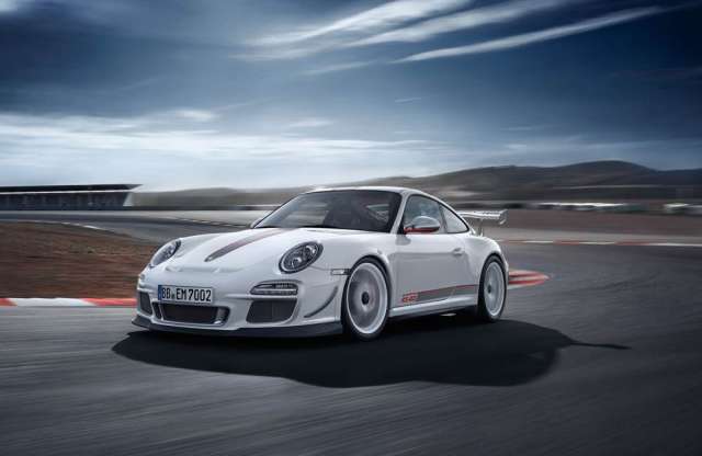 Versenymotorral jön a Porsche 911 GT3 RS 4.0