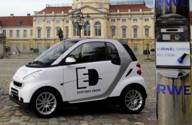 Elektromos smart ED a Sixt-nél