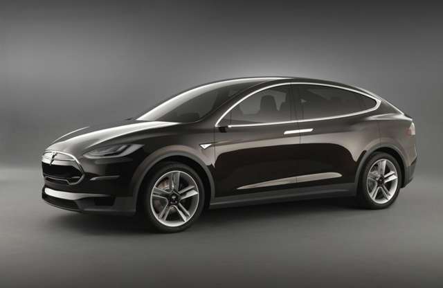 Tesla Model X: az első elektromos crossover