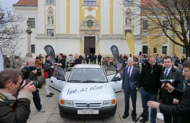Hazatért a legelső szentgotthárdi Opel Astra