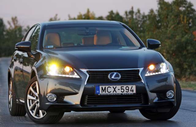 Lexus GS 450h Luxury & Safety teszt