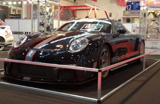 Porsche volt, szörnyeteg lett, ára 250 millió forint