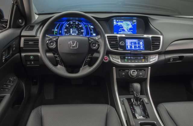 Ősztől árulják Amerikában az új hibrid Honda Accordot