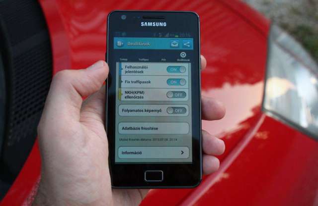 Ingyenes Traffi Hunter alkalmazás androidos telefonokra és iPhone-ra