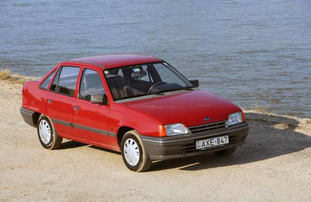 Opel Kadett E 1.7 D GL, 1990 - használtteszt