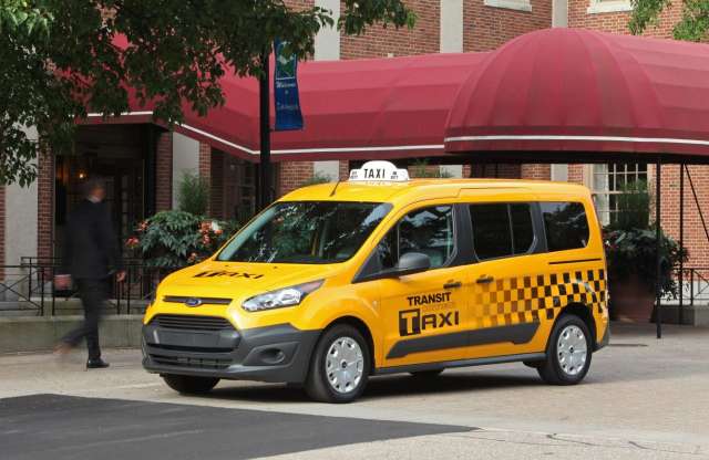 A Ford már tud elfogadott taxiszínt fújni