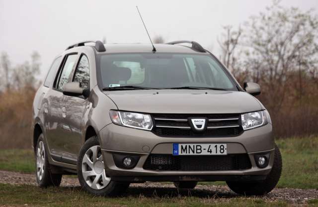 Árösszevetés: mennyire filléres az új Dacia Logan MCV?