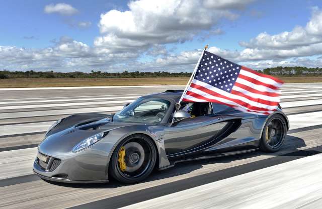 A Hennessey Venom 435,31 km/h sebességgel a leggyorsabb, de Bugatti Veyroné a Guinness rekord