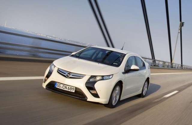 Az Amperánál kisebb lesz az Opel új villanyautója
