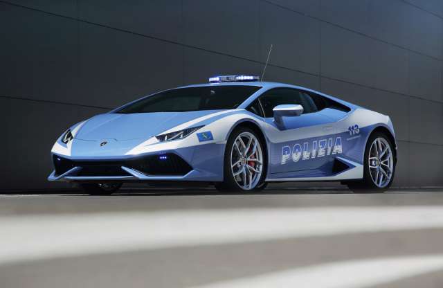 Lamborghini Huracán LP 610-4 áll szolgálatba az olasz rendőrségnél