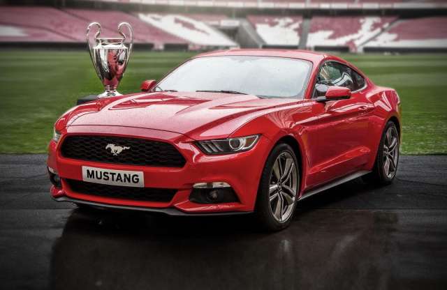 Ford Mustang: 9300 jelentkező az első 500 európai autóra