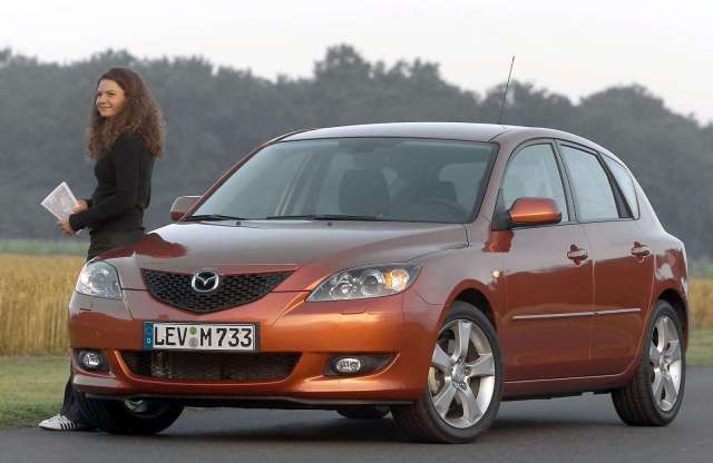 Milyen autó a Mazda3? Melyik motorral ajánlott? Mennyiért kaphatjuk meg?