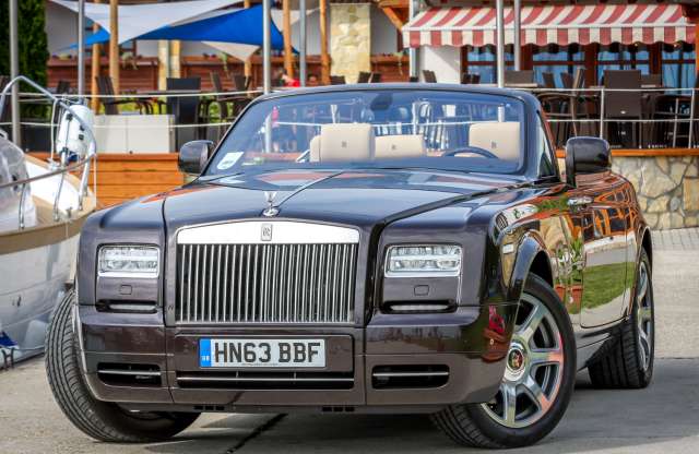 Exkluzív: Rolls-Royce Phantom Drophead Coupé