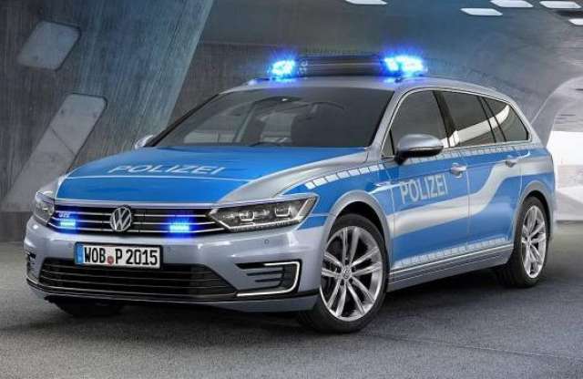 Hibrid Volkswagen Passat GTE-vel járnak a német zsaruk
