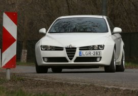 Alfa Romeo 159 teszt