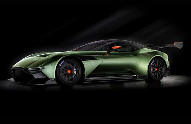 Bemutatkozott az Aston Martin Vulcan