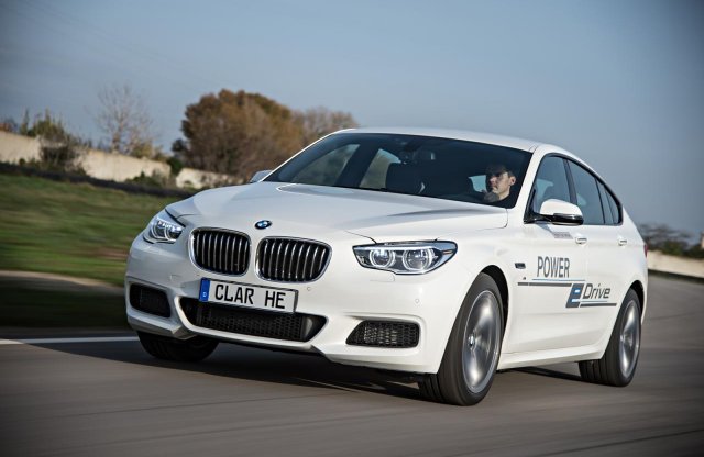Rágyúr a BMW az eDrive hibrid rendszerek fejlesztésére