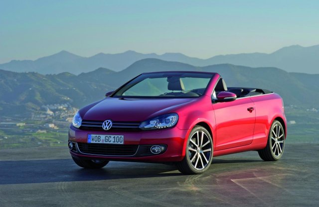 Motorfrissítést kap a Volkswagen Golf kabrió változata