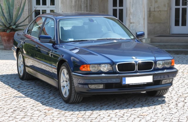 Használtteszt: BMW 728iA, 1999