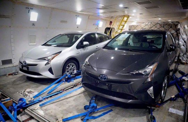 Toyota Prius IV - növelt elektromos hatótávval, a Mirai által ihletett formával jön