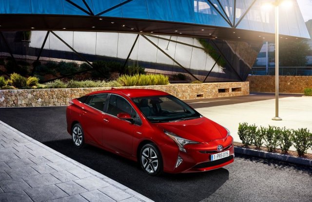 A jövőt hozza az új Toyota Prius?